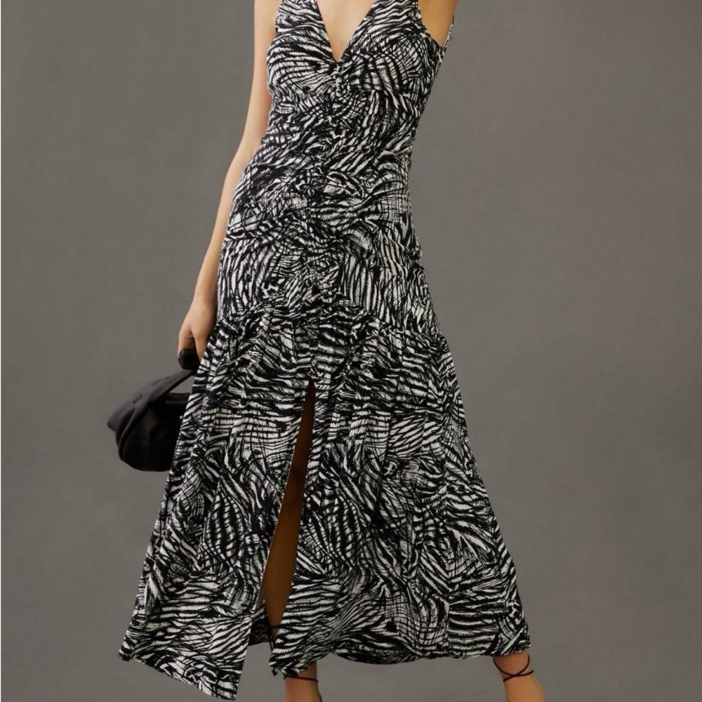 Chic Black and White Midi Dress